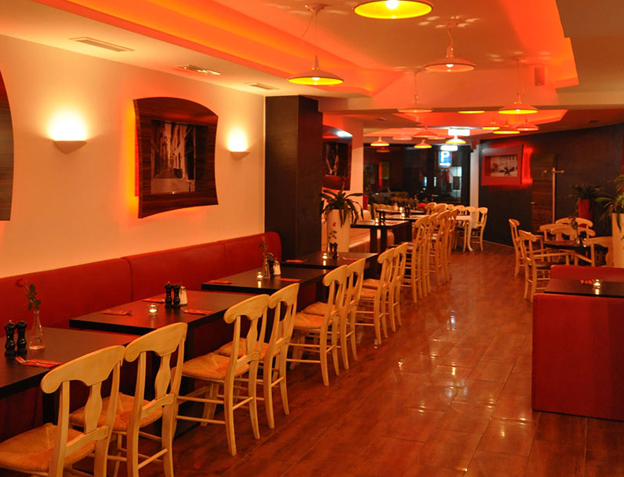 astore Restaurant